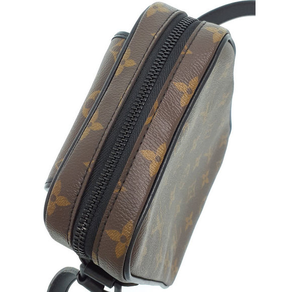 Louis Vuitton Macassar Christopher Wearable Wallet Black - Picture 6 of 9